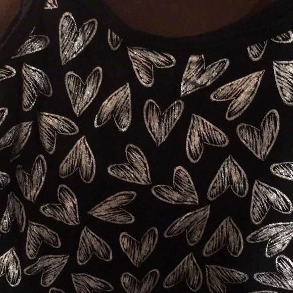 Tank tops - Picture 3 of 4